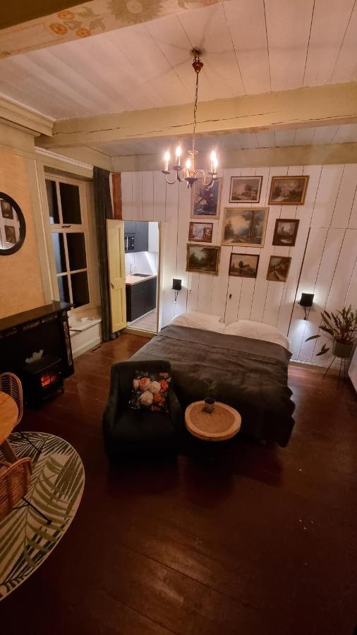 Suite In Prachtige Groningse Boerderij Uit 1856 Schildwolde Exterior foto
